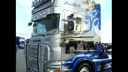 Scania R620 V8
