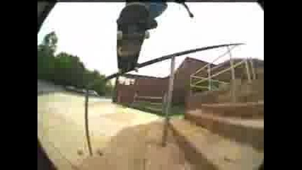 Blur Song 2 - Dc Skateboarding