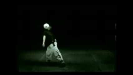 Ronaldinho - Nike Freestyle