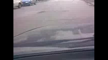 Дупки В Ниви Искар