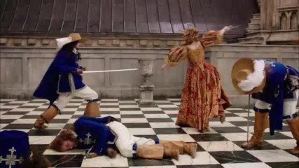 Тримата мускетари - Милейди ( Мила Йовович ) в действие - The Three Musketeers (2011) 3d