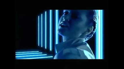 Holly Valance - Kiss Kiss [hd]