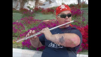 Cane Nikolovski flute I Am Saling