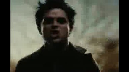 Boulevard Of Broken Dreams - Green Day Official Video Hd
