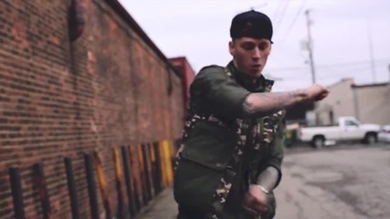 Machine Gun Kelly- Breaking News (official Video)