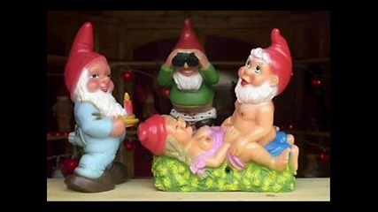 Chedda Cheese - Gnomes (t - Pain & Flo Rida - Low Parody) 