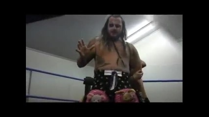 [rt] Angel Williams ( Love ) vs Crazy Man