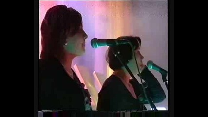 Рени - Като Птица Съм Свободна / Концерт 2001 /