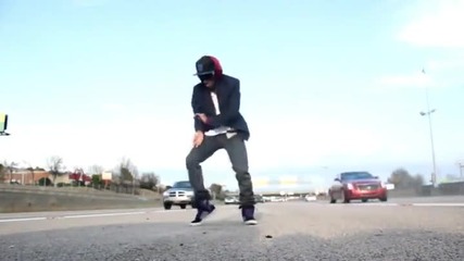 Crazy Dubstep Dance On Freeway!!