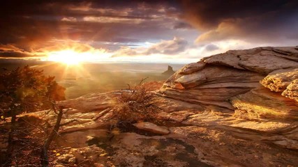 Haakon V - Desert Sunset