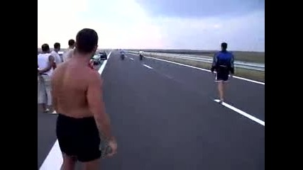 гонка с мотори