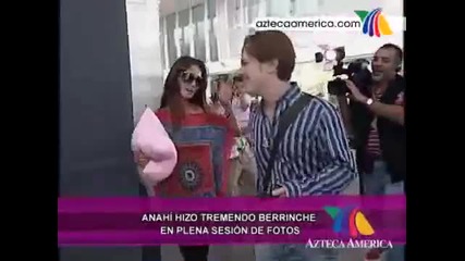 - Anahi hace berrinche en sesion de fotos 