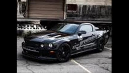 ford mustang 