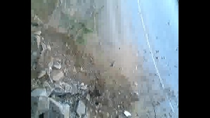 Камъните падат 