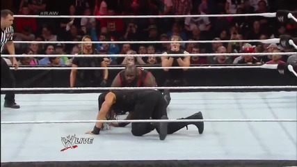 mark henry vs roman reings