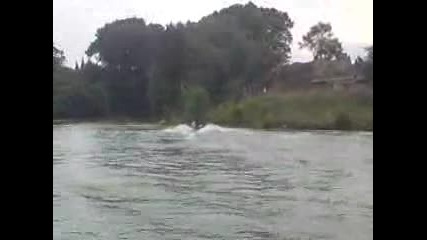 бомбата с джета на тунджата в ямбол