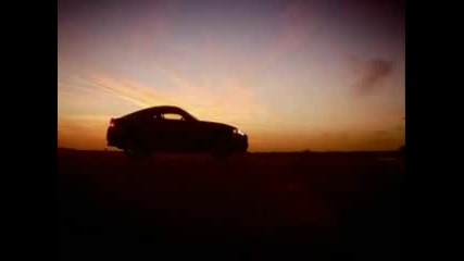 Jaguar XKR Срещу Aston Martin V8 Vantage - Top Gear