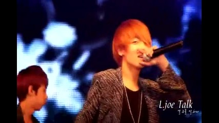 [fancam] 111122 L.joe - The Back Of My Hand Brushes Against Valkyrie Concert