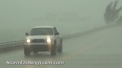 Гръмотевична буря край залива Тампа , Флорида 18.4.2014