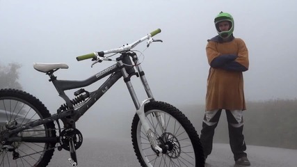 Freeborder vs Mountainbiker!
