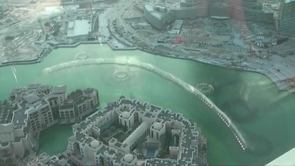 Най - известния фонтан на най - известната сграда в света Бурж Дубаи ( кхалифа ) Hd 