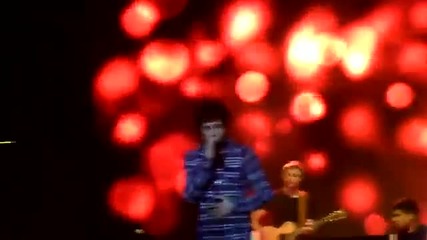 One Direction - I Gotta Feeling, Stereo Hearts, Valerie, Torn - Manchester 23/12/2011
