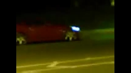 Supra се гаври с полицията 