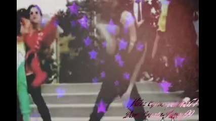Demi L. & Miley C. // Drop It Low