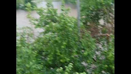 Пороен дъжд в Сливен