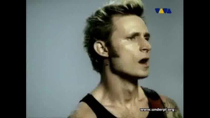 Green Day - American Idiot 