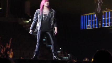 Demi Lovato - _give Your Heart a Break_ Концерт в Тампа, Флорида (26,02)