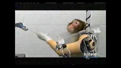 Маймуна С Роботизирана Ръка