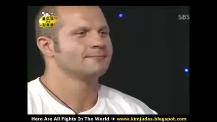 Бокс в Смях без правила : Fedor Emelianenko - комедийно шоу Корея 