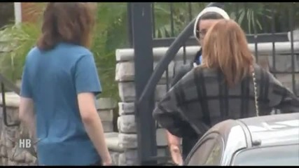 Miley Cyrus с моистериозно момче 