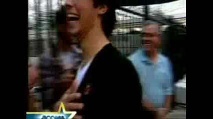 Joe Jonas gets scared by a sea lion 