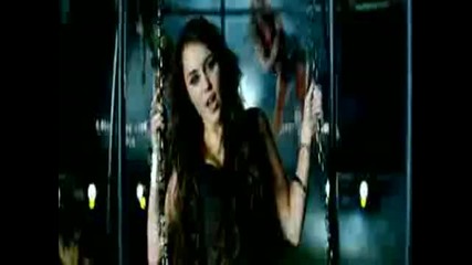 Miley Cyrus - Party is the U.s.a. (official music video) 