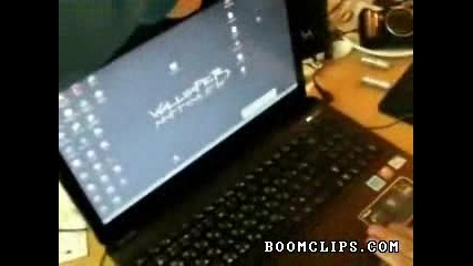 Как да прецакаш лаптоп