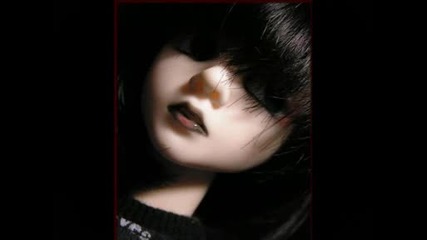 Dead Dolls.wmv
