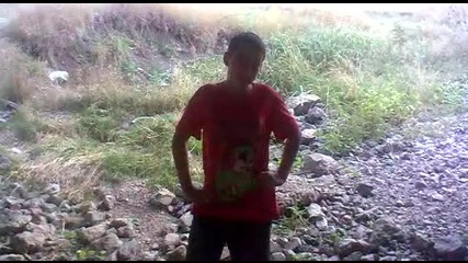 Телепортиращ идиот xd