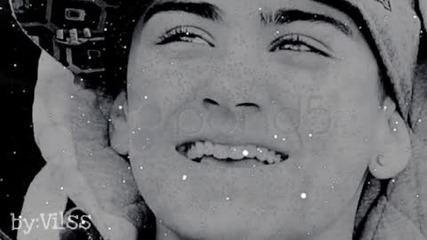 Zayn Changed The Way You Kiss Me