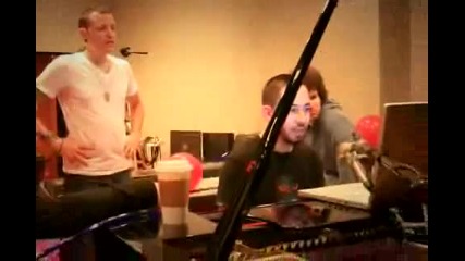 {lil slip} Linkin Park - *blackbirds* Official Video