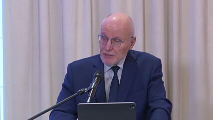 Димитър Радев: Колкото по-нестабилна е външната среда, толкова по-предвидима трябва да е вътрешната