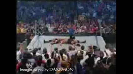 Brock Lesnar And Big Show Срутват Ринга
