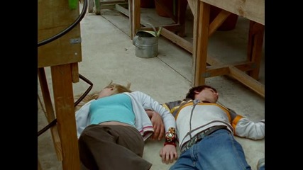 Power Rangers - 11x08 - Nowhere to Grow