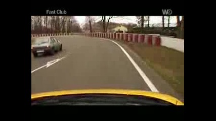 Пежо 205 срещу Ламборджини