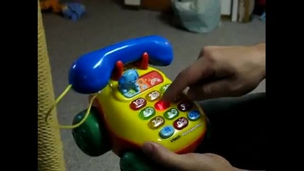 Детско телефонче псува