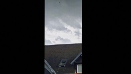 Мини торнадо се разрази във Франция (ВИДЕО)
