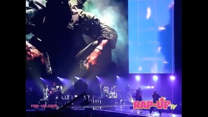 Eminem Performs Wont Back Down Live in Los Angeles 