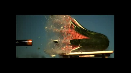 Slow Motion! Диня