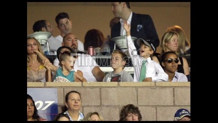 romeo beckham Elegant
